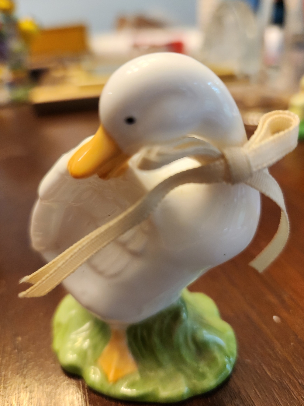 Enesco White Ceramic Duck with Yellow Beak and Cream Ribbon